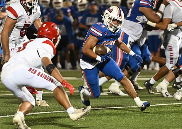Bishop Gorman running back Myles Norman caught a touchdown pass and carried the load on the ground for the No. 2 Gaels most of the night in their 33-7 win over Kahuku on Friday. (Photo: Heston Quan)