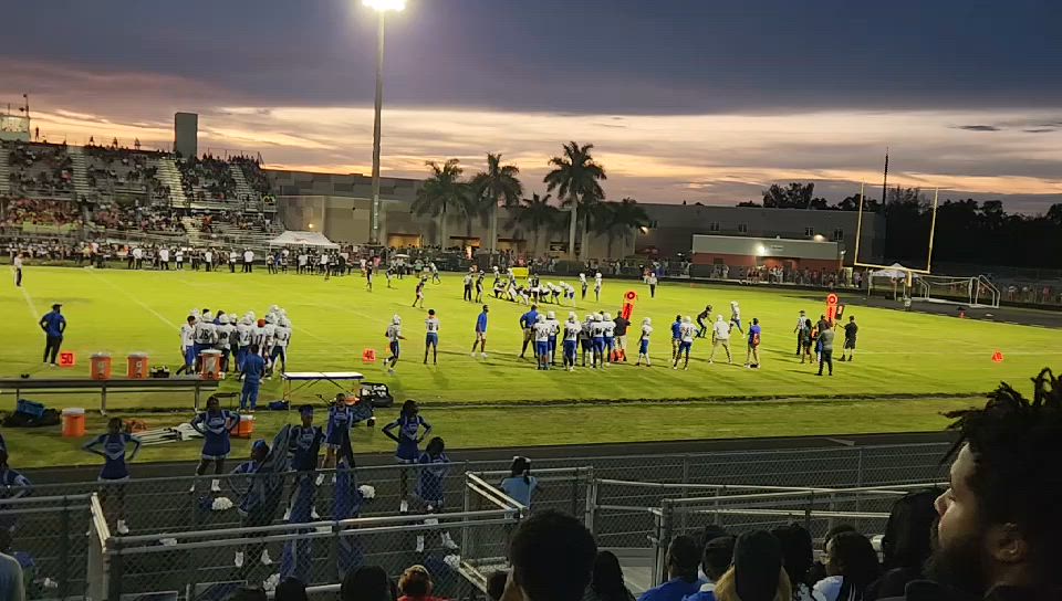 Football Recap: Pahokee Has No Trouble Against Lake Worth