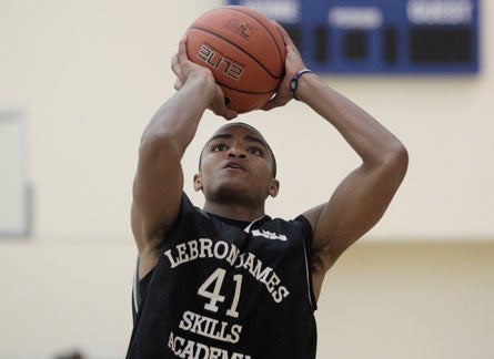 Michigan State-bound senior Gary Harris is posting 23.2 points, 7.4 rebounds and 4.2 steals per game for Hamilton Southeastern heading into Tuesday's showdown with North Central.