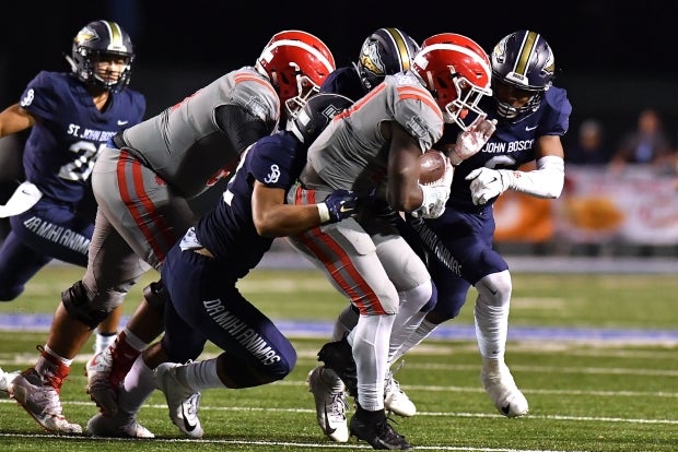 Mater Dei and St. John Bosco do battle during last year's section championship game.