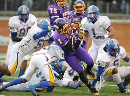 Tarboro (N.C.) running back Todd Gurley has impressed Tom Lemming with his abilities.