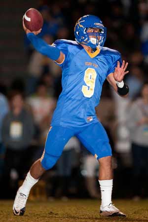 Bishop Amat QB Rio Ruiz accounted for two TDs.