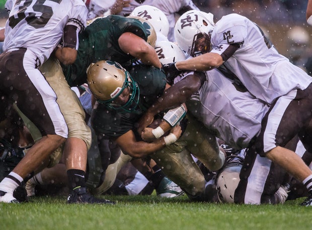 Mount Carmel makes an entrance into the Midwest Region's Top 10 this week.