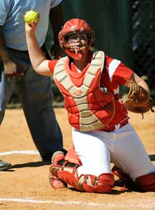 Shelby Holley is more famous for heroffensive prowess, but is also aformidable catcher.