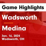 Medina picks up third straight win on the road