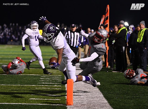 Pickerington Central (Ohio) topped then-No. 1 Mentor (Ohio) 28-21 in the OHSAA Division I State Semifinals last Friday. 