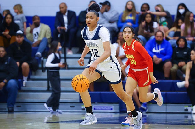 Juju Watkins led Sierra Canyon to a 30-2 record in 2021-22 and a state title.