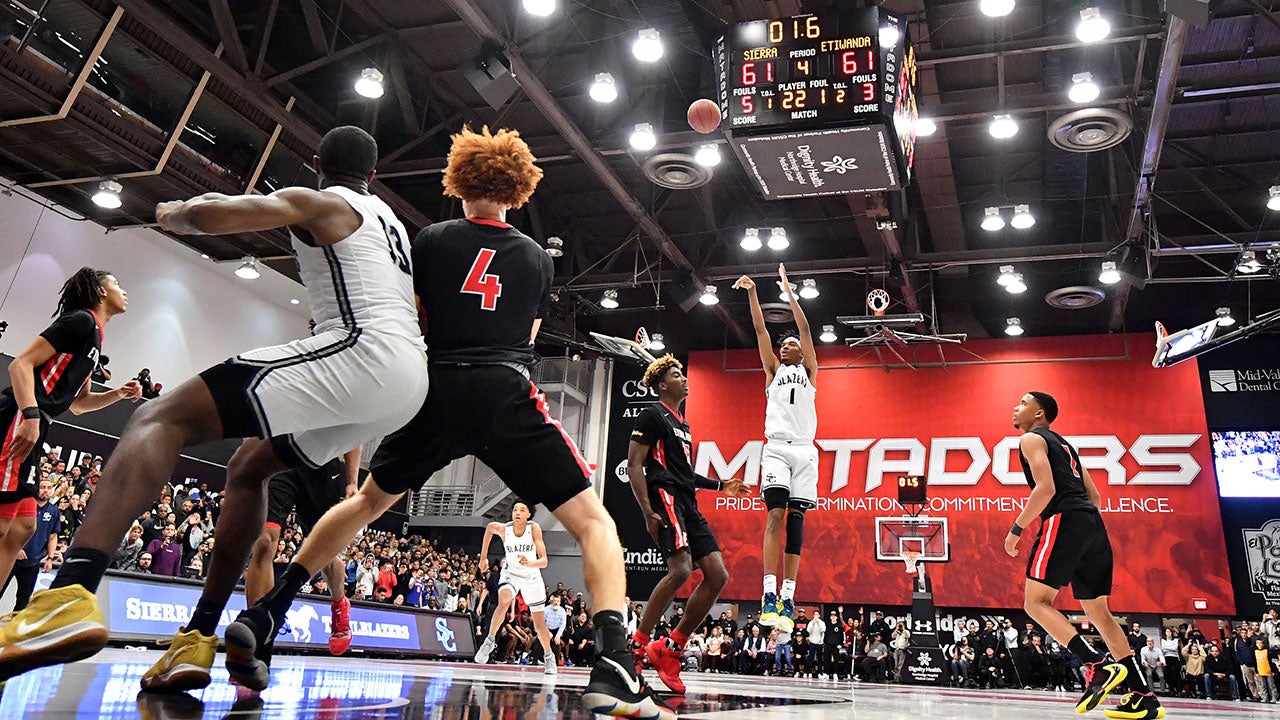 Sierra Canyon rallies for incredible win over Etiwanda in California regional final