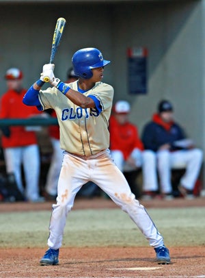Tevin Mitchell, Clovis