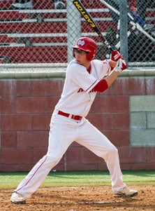 Davis Tominaga, Mater Dei