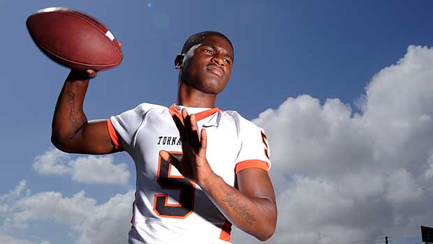 Treon Harris and Booker T. Washington (Fla.) will face Norcross and its star-studded defense.