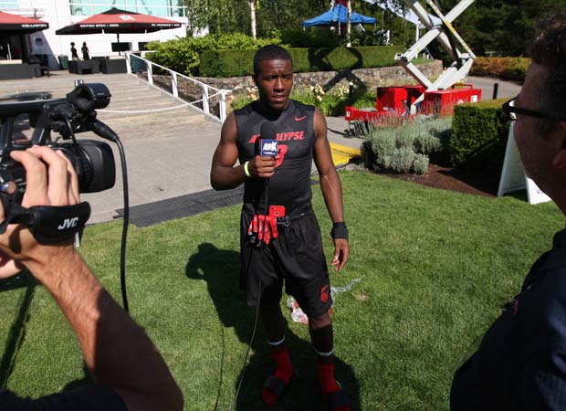 Budda Baker of Bellevue (Wash.) is interviewed by MaxPreps reporters.
