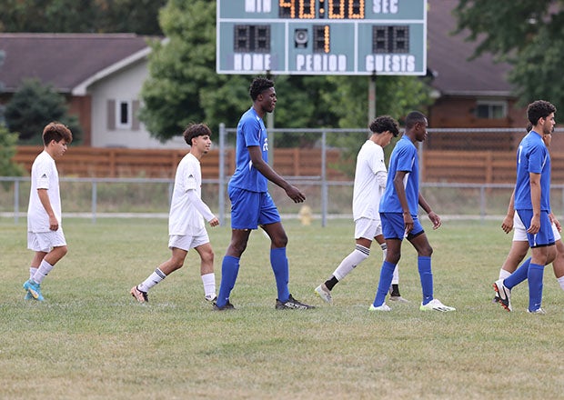 Bidunga takes the pitch prior to last Saturday's victory over Anderson. (Photo: Shawn Barney)