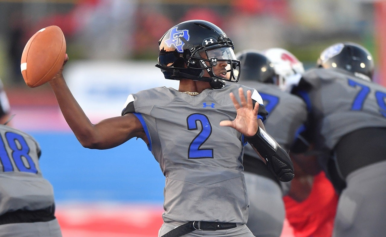 Deion Sanders' son Shedeur announces commitment to Florida Atlantic