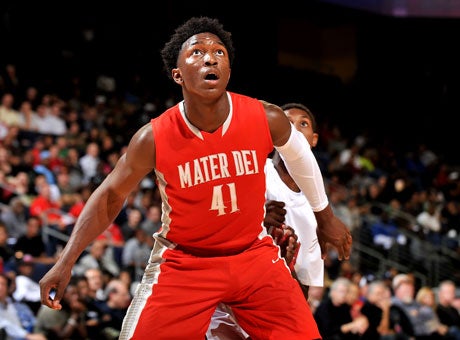 Stanley Johnson and Mater Dei avenged their section-title game loss to Etiwanda in convincing fashion.