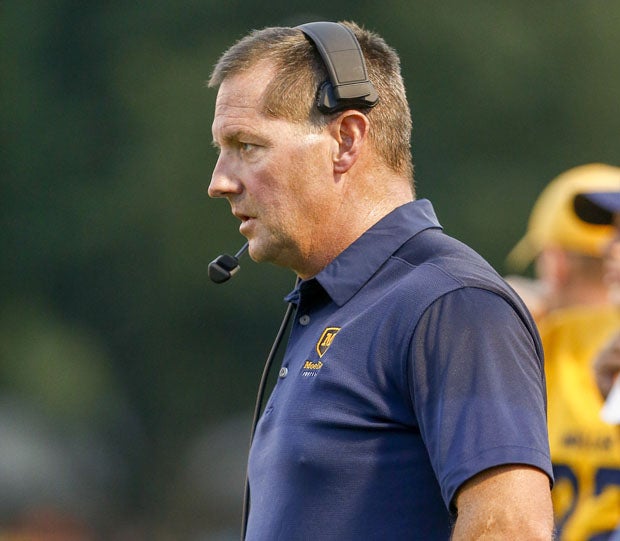 Moeller football coach Doug Rosfeld accepted a job with the Cincinnati Bengals on Monday.