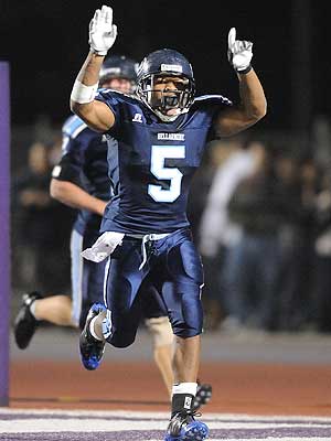 Kristoffer Olugbode and the Bells are going to state.
