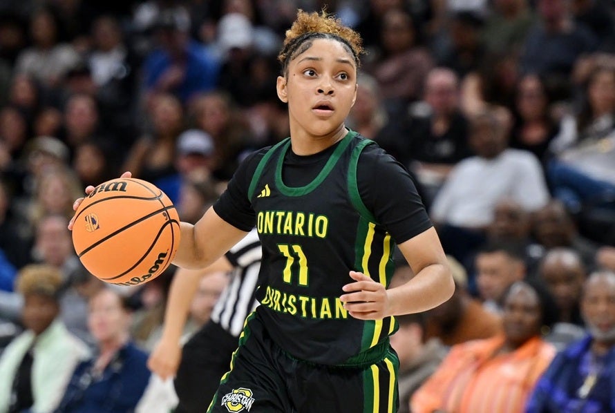 Kaleena Smith is three points shy of 3,000 in her career after scoring 24 in the California Open Division state final. (PHOTO: David Steutel)