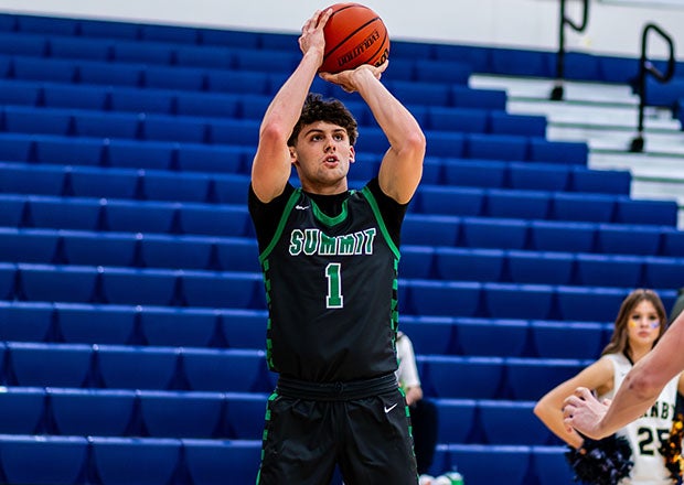 Mac Bledsoe, picture here during a December game against Canby, was the hero for Summit in Saturday's Class 5A state championship game in Oregon. (File photo: Jay Johnson)