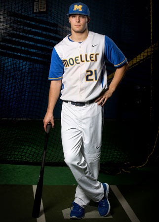 Shortstop Riley Mahan