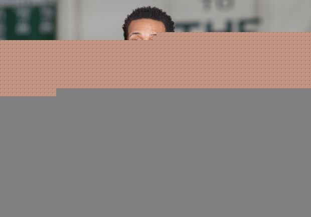 Star point guard Isaiah Briscoe will go from one national power to another next fall as he leaves No. 20 Roselle Catholic for the unbeaten Kentucky Wildcats.