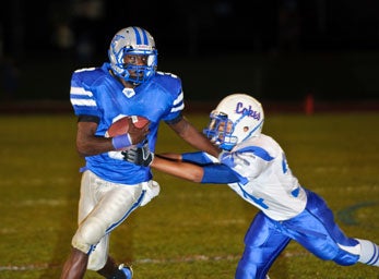 Vernon Hills High's Davaris Daniels.
