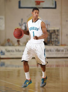 Kyi Thomas had a game-high 22 points,
including six 3-pointers.