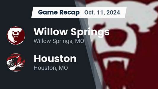 Football Game Preview: Willow Springs Bears vs. Thayer Bobcats