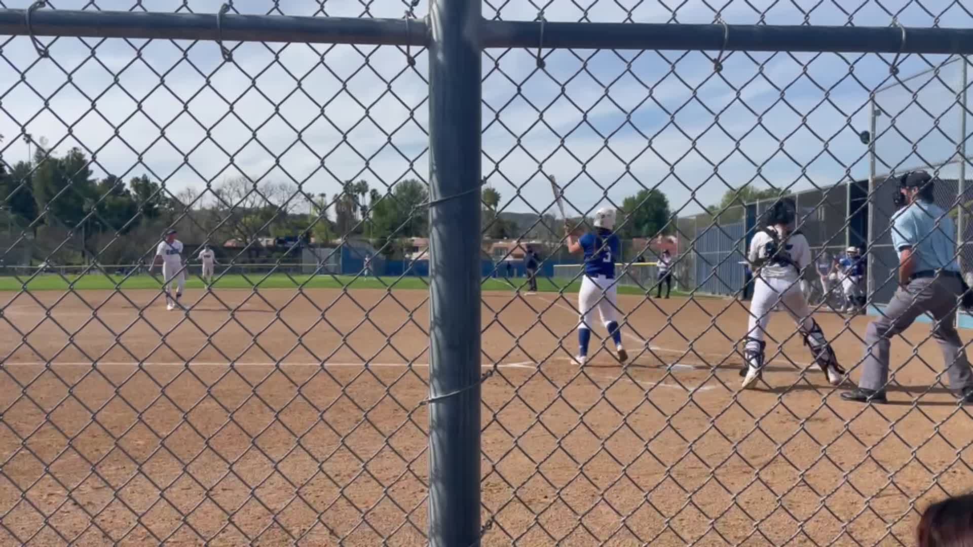 Softball Game Preview: El Camino Real Royals vs. Birmingham Patriots