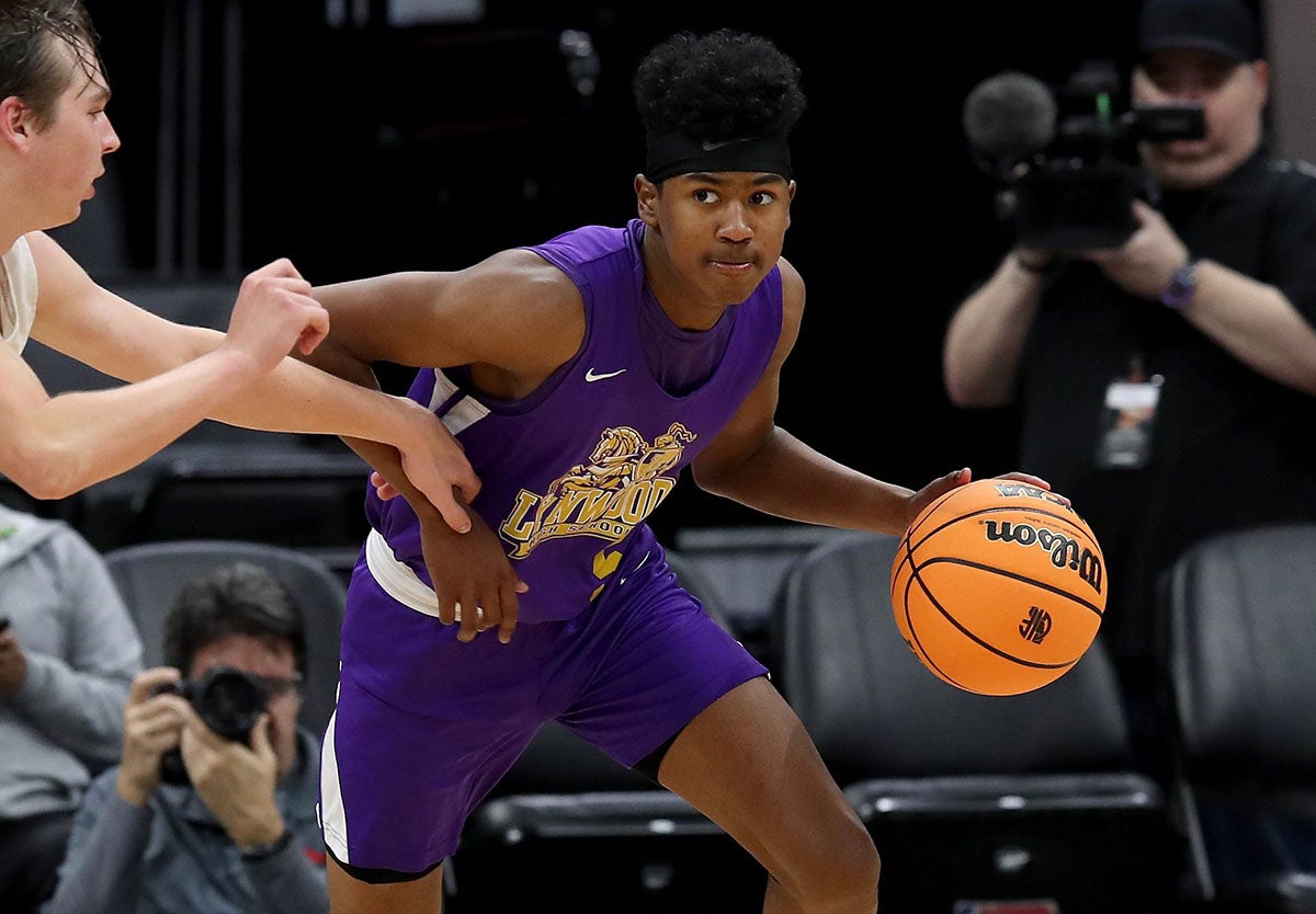 Jason Crowe Jr. is on the move in Southern California, heading to Inglewood after piling up 2,379 points in two seasons at Lynwood. (Photo: Dennis Lee)