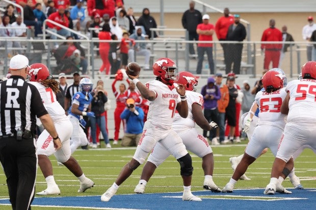 Junior quarterback Kaleb Bailey has the opportunity to compete for the state title this season after missing last year's title game due to injury. (Photo: Paul Knight)