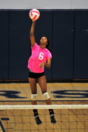 Tatyana Battle, Cibola