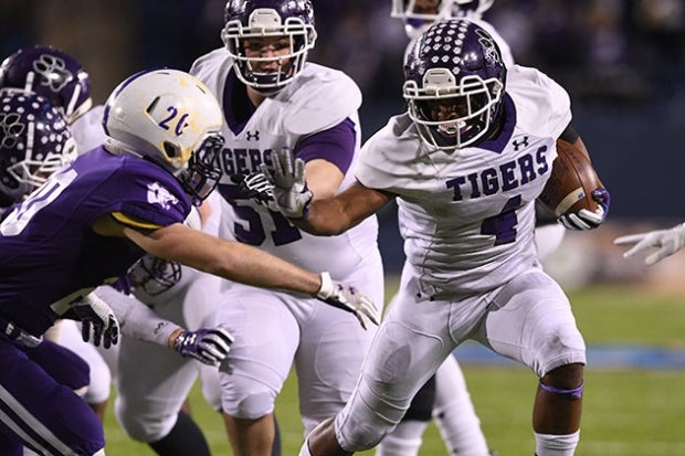 No. 19 Pickerington Central wins second Ohio high school football state championship in three years