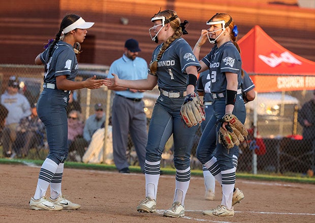 No. 21 Hernando begins a showdown championship series today with defending champion Northwest Rankin for Mississippi's Class 7A title. (PHOTO: Wes Hale)