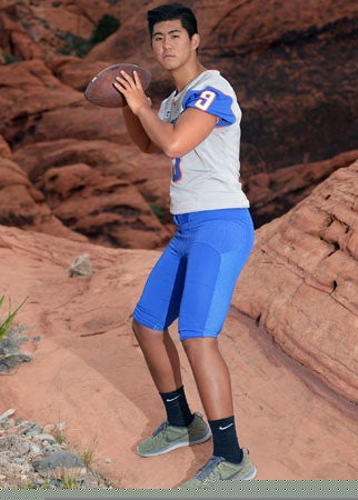 Quarterback Danny Hong