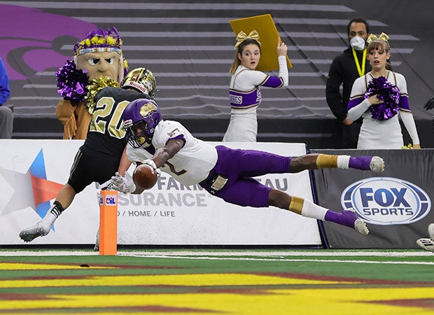 Shiner (Texas) running back Dalton Brooks dives for a touchdown during the UIL 2A Division 1 state championship game at AT&T Stadium.