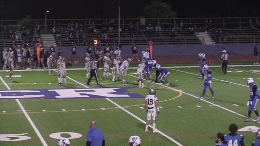 Football Recap: Franklin Extends Road Winning Streak to Three