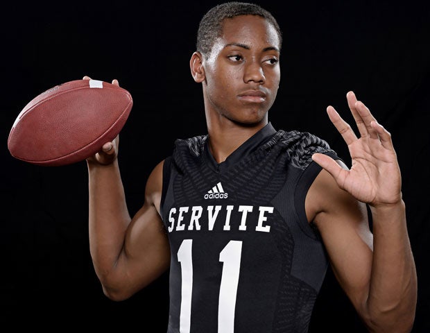 Travis Waller is the nation's No. 5 dual-threat quarterback in the 247Sports Composite Rankings.