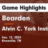 Bearden extends road winning streak to 19