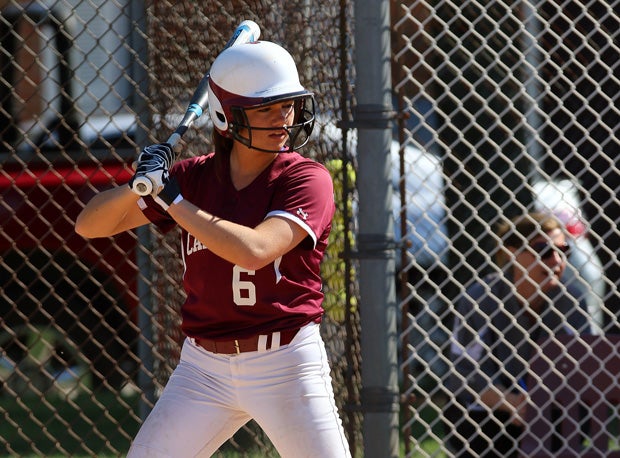 Holly Brooks, Caravel