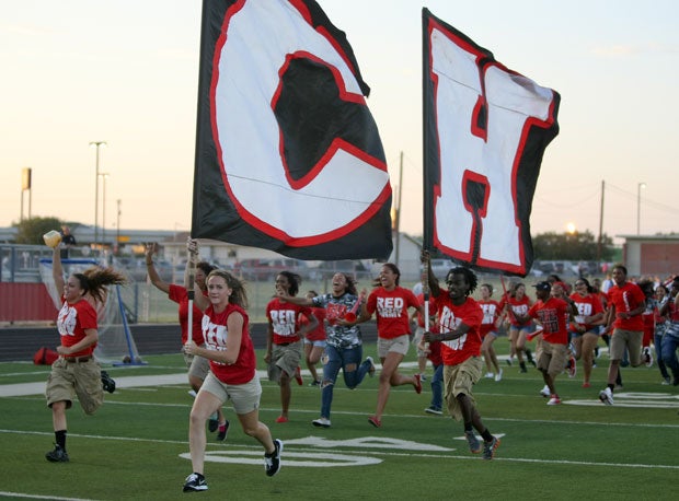 Cedar Hill will show Washington a thing or two about Texas football this week.