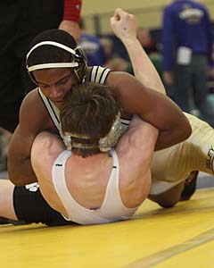 Hall has won 80 consecutive high school
matches.