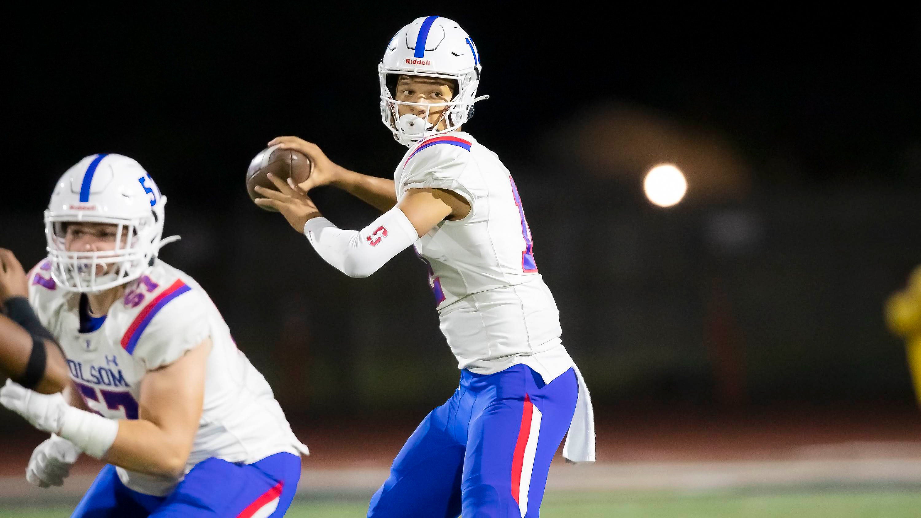 High school football: Last-second 24-20 Folsom win over De La Salle might mark changing of the guard