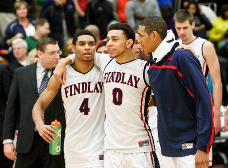Nigel Williams-Goss is flanked by teammates after his game-winning shot to beat then No. 2 Montverde Academy. 