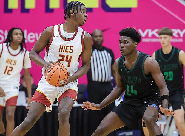 Five-star North Carolina signee Caleb Wilson has posted 15 double-doubles in 20 games this season. (Photo: Lonnie Webb)