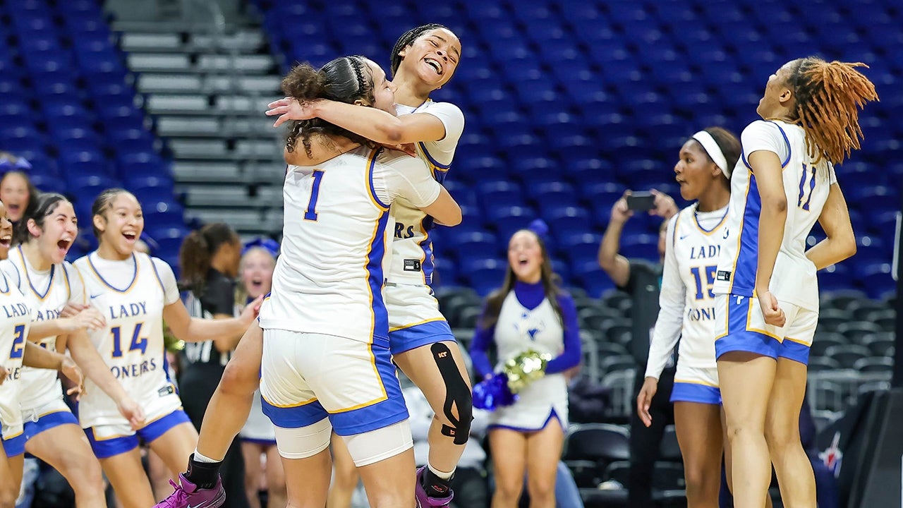 MaxPreps Top 25 girls basketball rankings