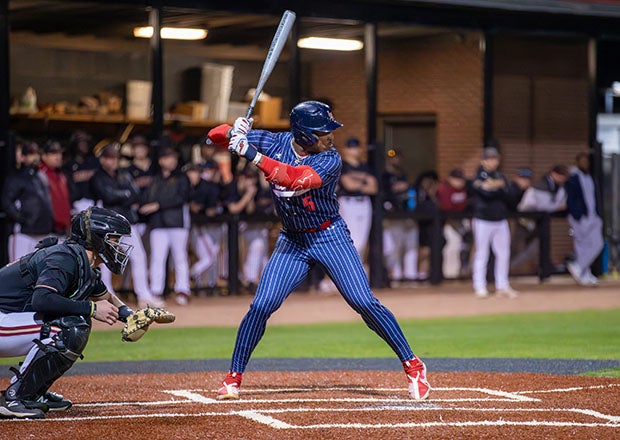 Samuel Richardson's bat has helped Lewisburg (Olive Branch, Miss.) start 5-0. (Photo: Duane Bierman)