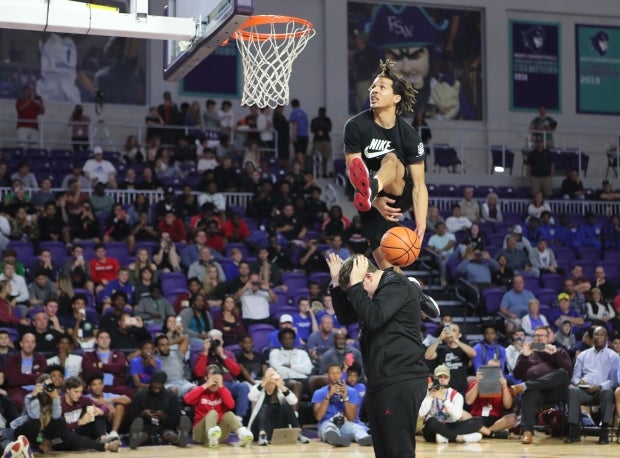 Cole Anthony wins City of Palms Classic slam dunk contest
