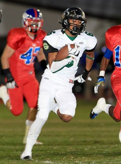 Johnell Jackson is part of a ballcarryingtrio for Narbonne.