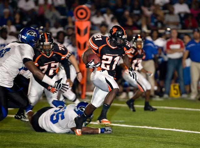 Eduardo Clements of Miami's Booker T. Washington is one of the region's top running backs for 2010.